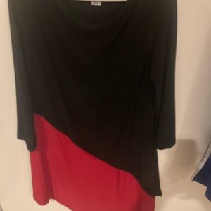 Women’s Red and Black Top XL